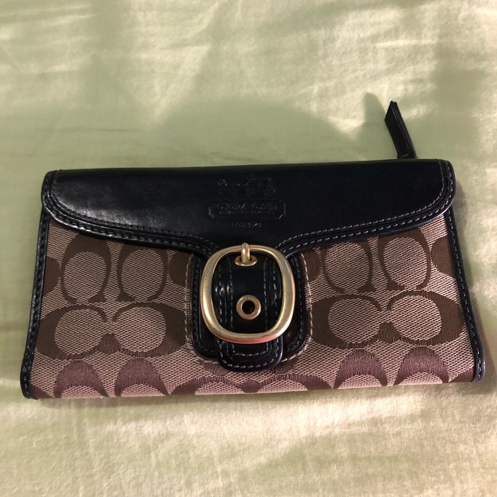 Coach wallet